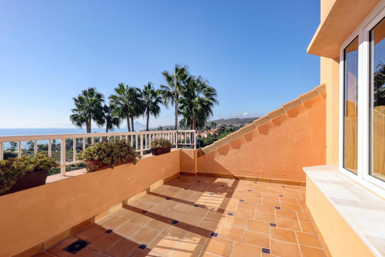 Villa Alcaidesa Vistas Al Mar San Roque  Exterior photo