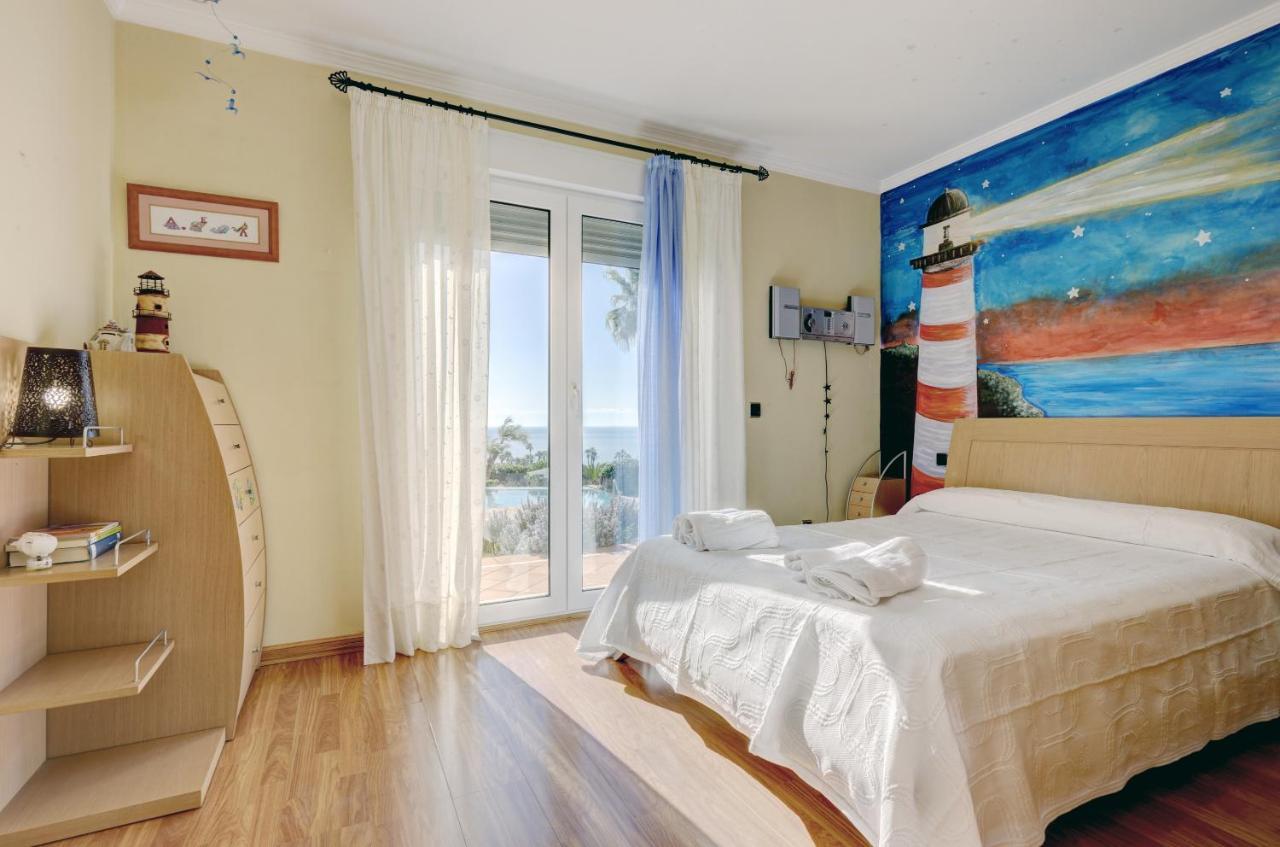 Villa Alcaidesa Vistas Al Mar San Roque  Exterior photo
